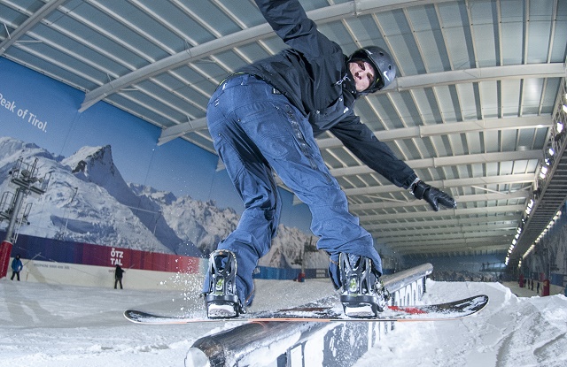 Jamie Nicholls at Hemel Snow Centre