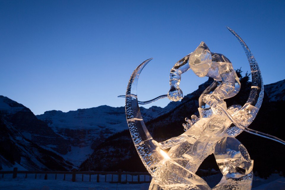 Banff Lake Louise Tourism / Paul Zikka Photography