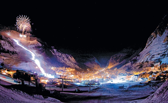 Val dIsere by Jean-Pierre Noisillier