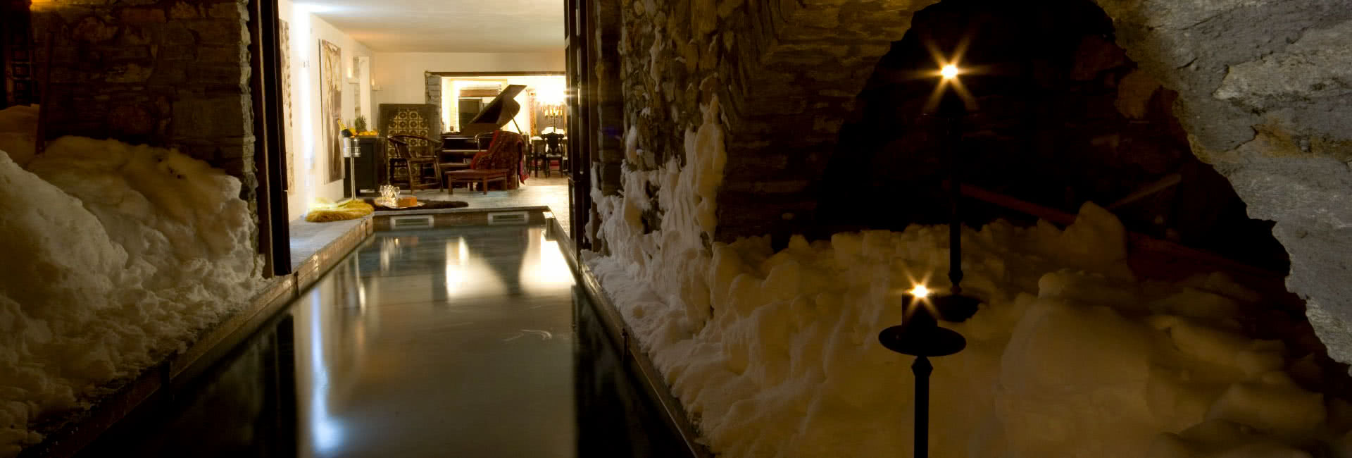 chalet himalaya pool2