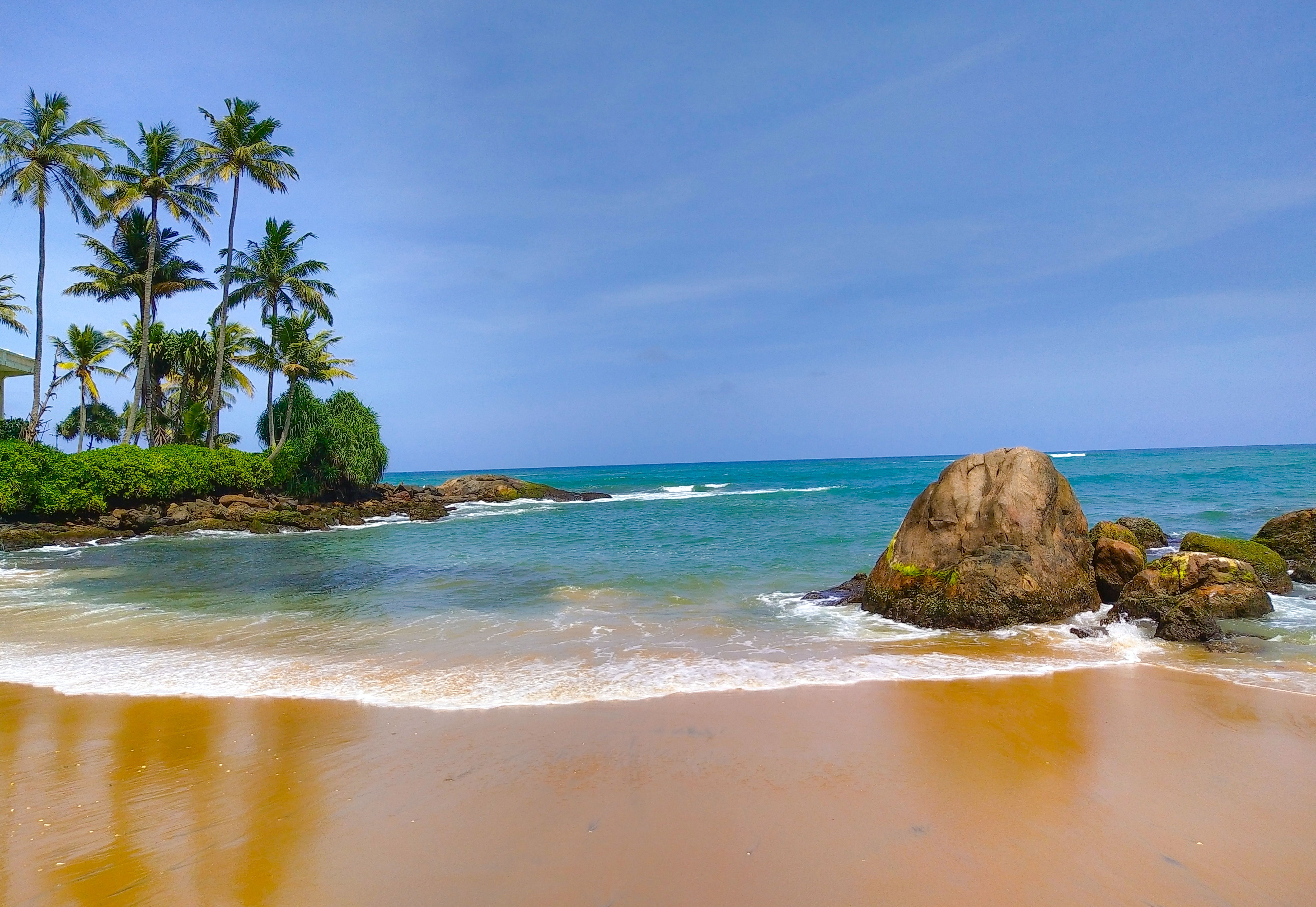 Best Beaches in Colombo & West Coast Sri Lanka | SNO ®
